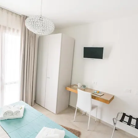 Ciuri Di Mari Hotel *