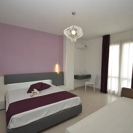 Hotel Ciuri Di Mari *